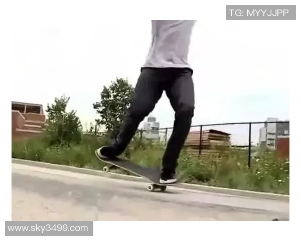 滑板文化的碰撞与融合:探秘北京滑板队的防反策略与技巧 滑板文化的碰撞与融合:探秘北京滑板队的防反策略与技巧